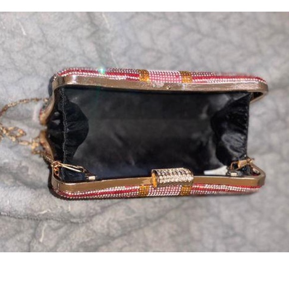 Purse - Picture 5 of 5
